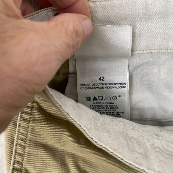 Levis Men's Khaki Cotton Shorts Size 42 - Picture 7 of 11